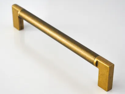 Uchwyt metalowy 2565-174 ZN83 antyczne złoto