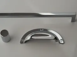 Uchwyt metalowy 0056 chrom