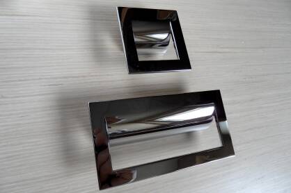 Uchwyt metalowy 2112-32ZN21 efekt stali szlachetnej