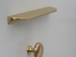 Uchwyt  meblowy 0373/160 mosiądz szczotkowany
